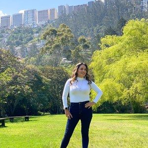 Meet your Posher, Veronica